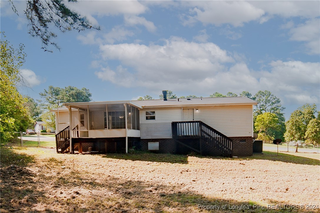 1101 Mackintosh Court