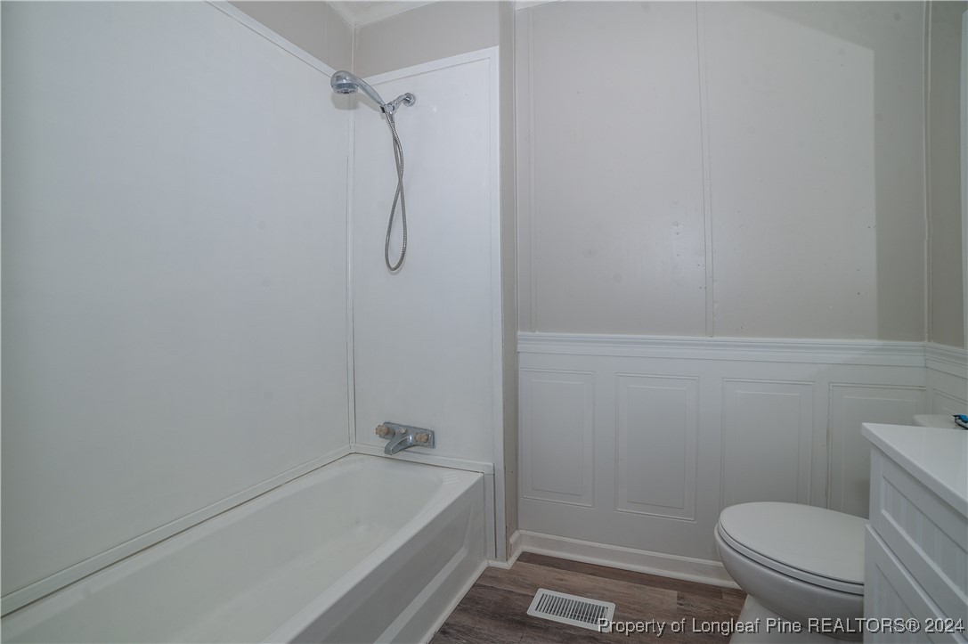 1101 Mackintosh Court