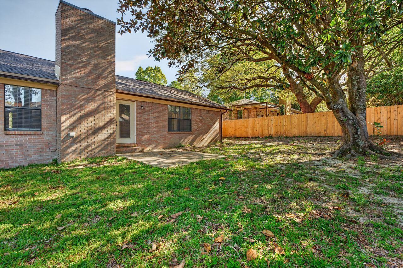 121 Campbell Avenue