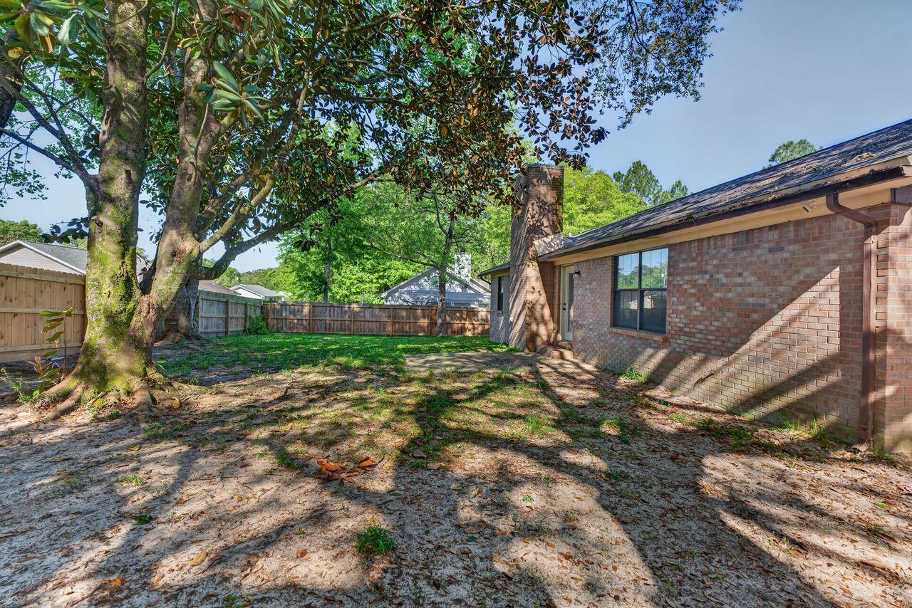 121 Campbell Avenue