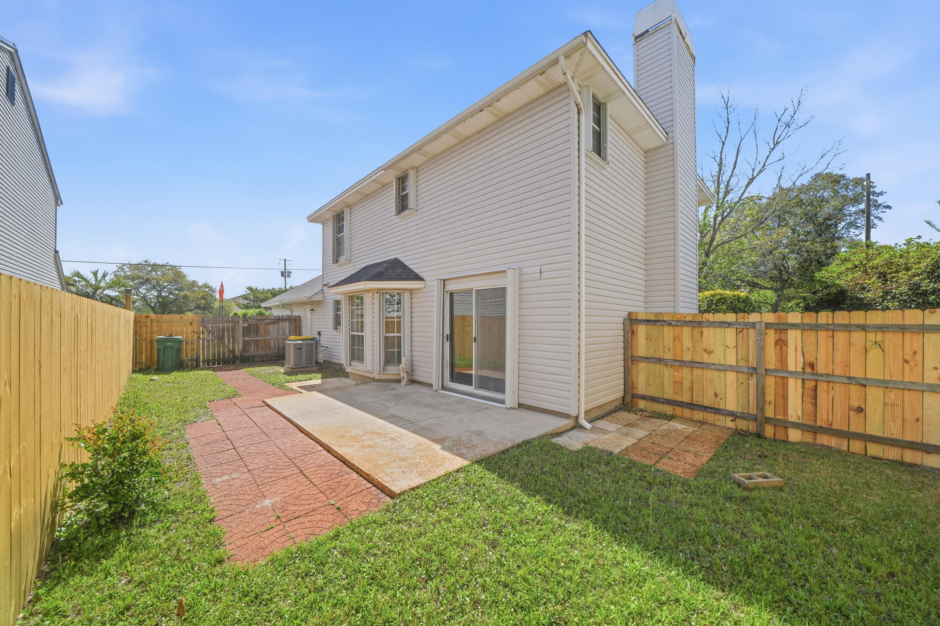 801 Forest Cove Court