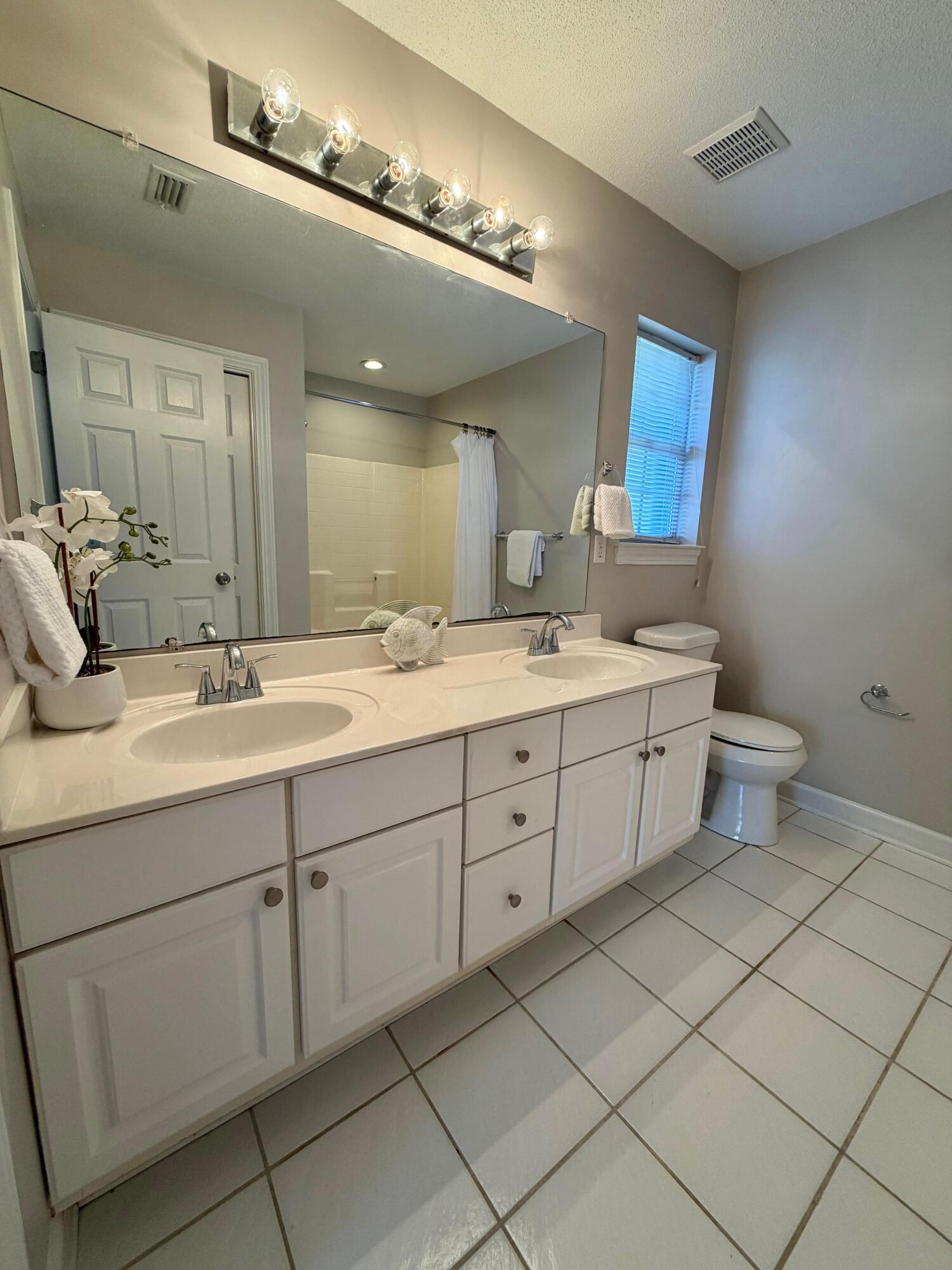 801 Forest Cove Court