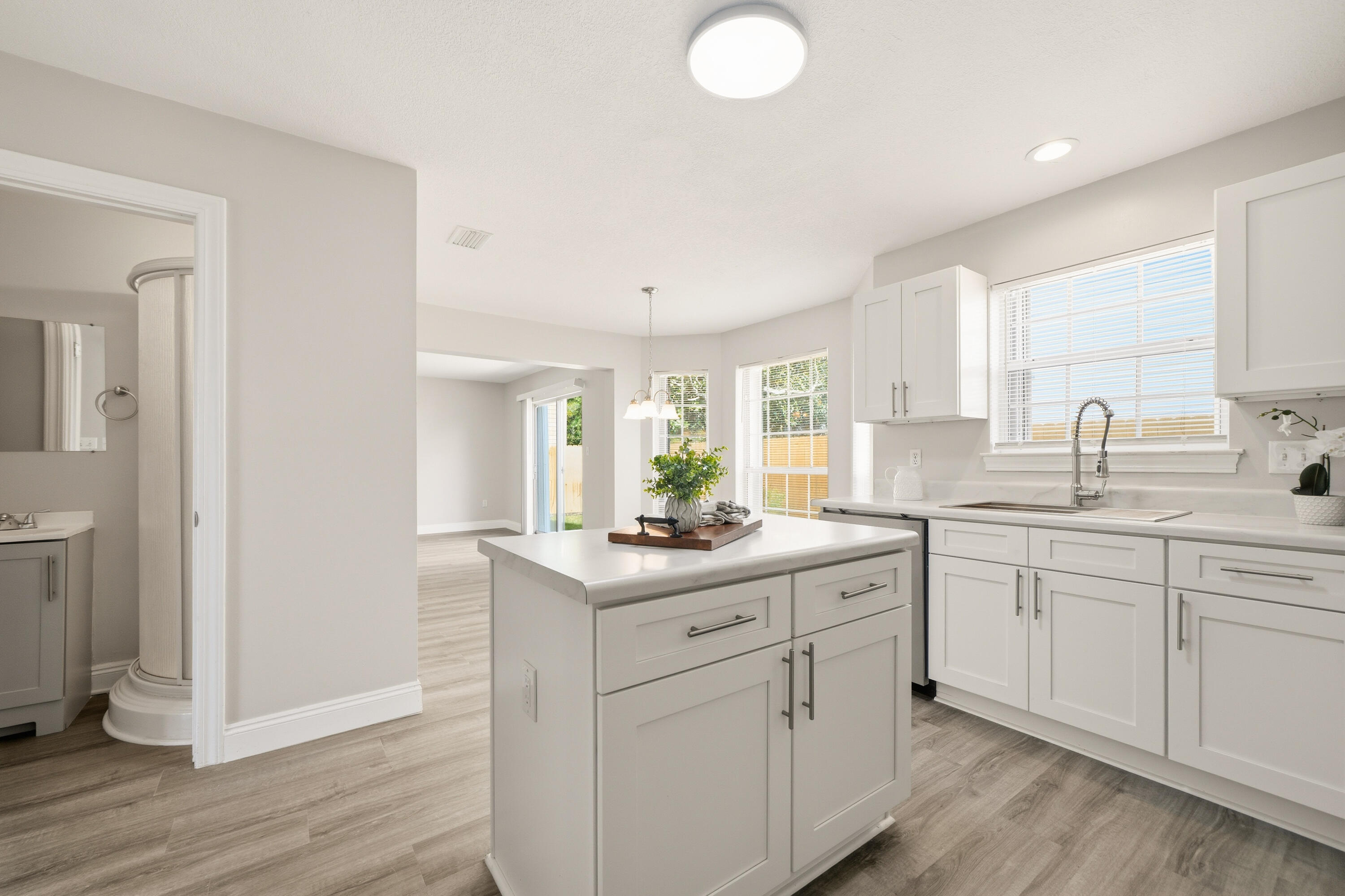 801 Forest Cove Court