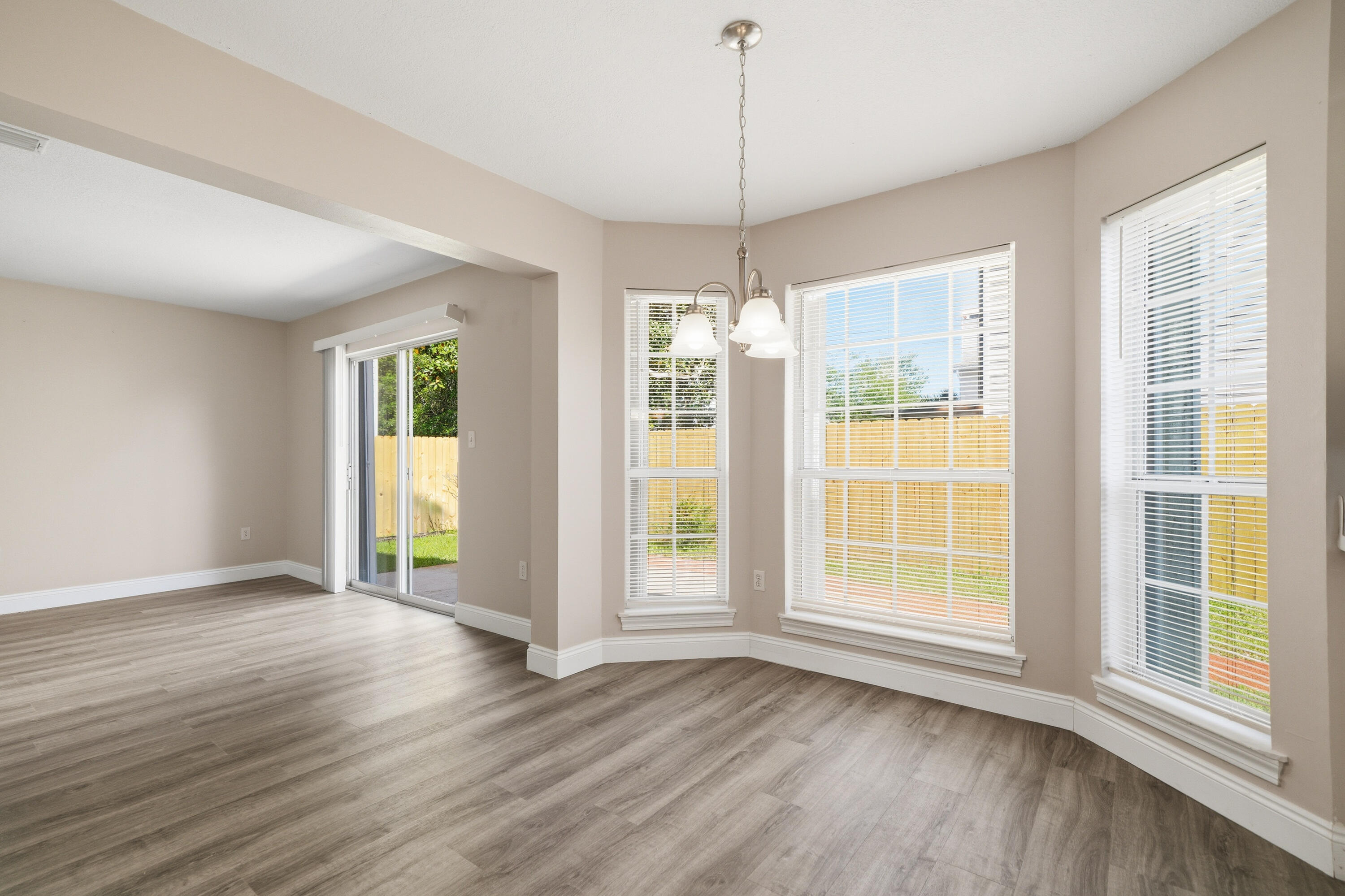 801 Forest Cove Court