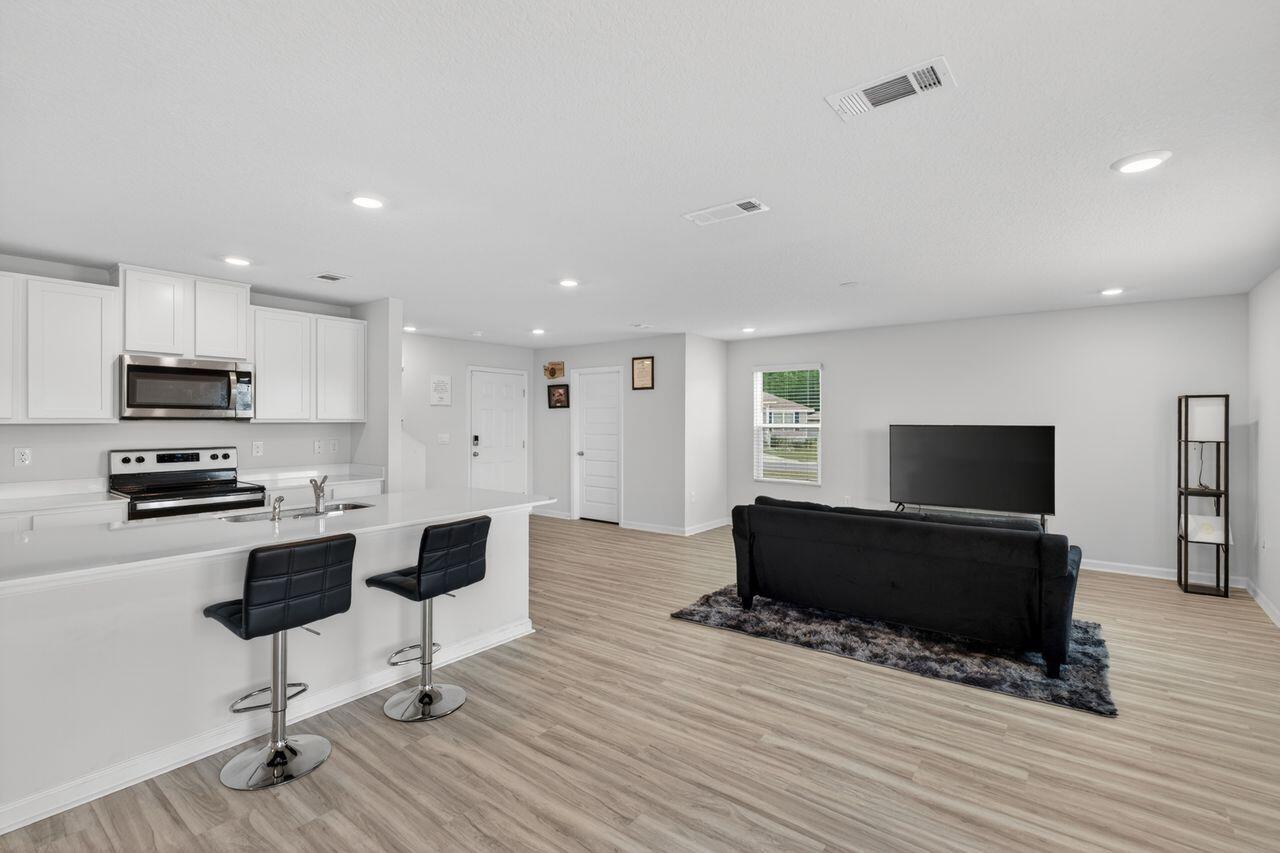 2637 Saltgrass Way