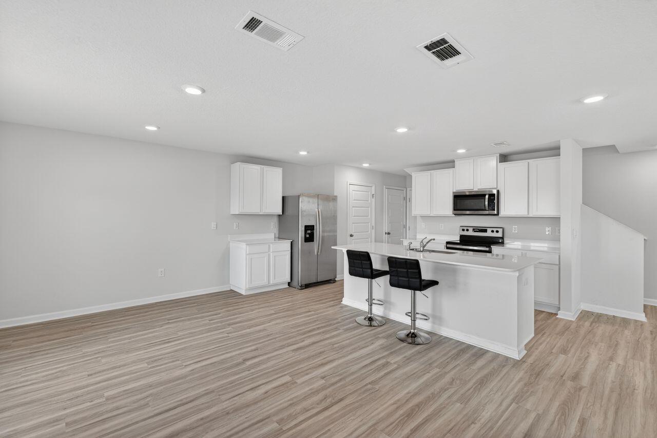 2637 Saltgrass Way