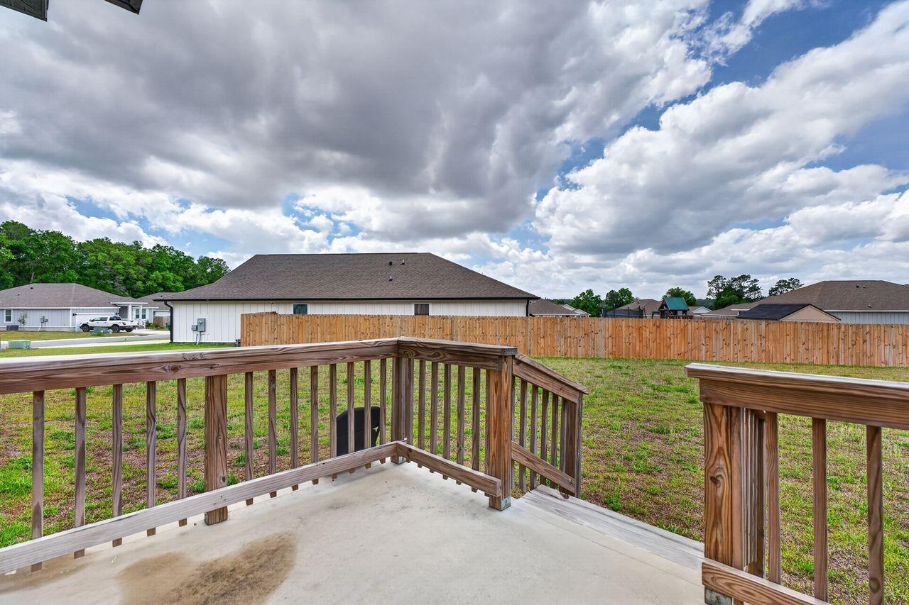 2637 Saltgrass Way