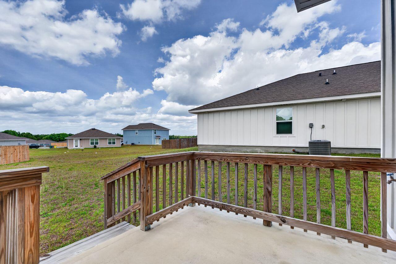 2637 Saltgrass Way