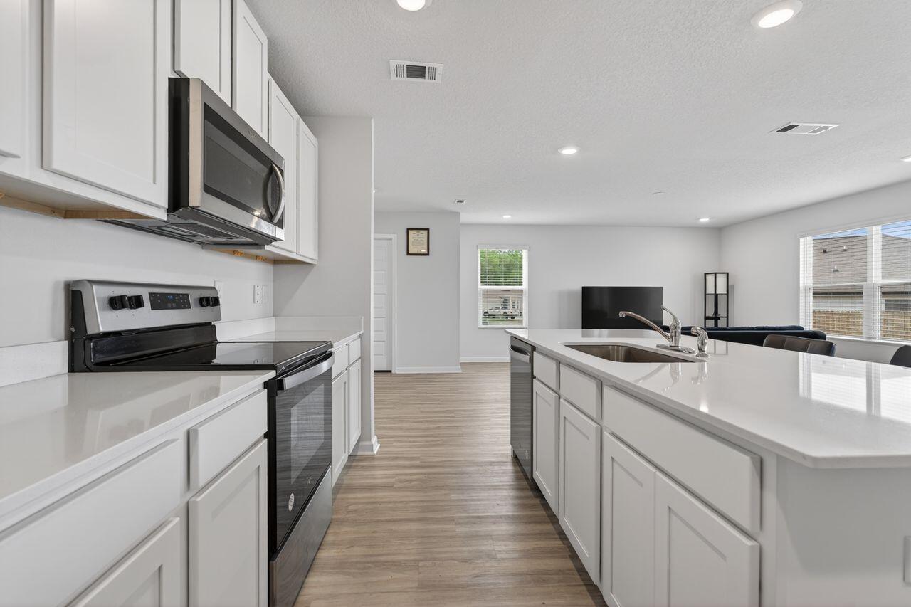 2637 Saltgrass Way