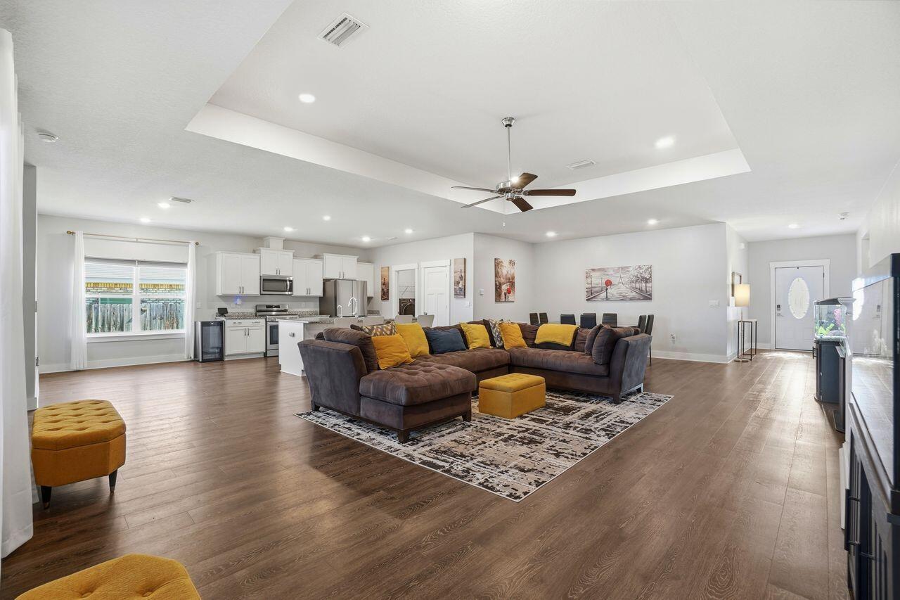 1102 Shoal River Drive