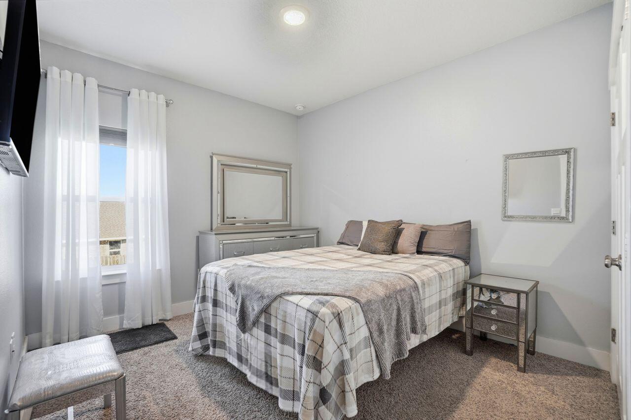 1102 Shoal River Drive