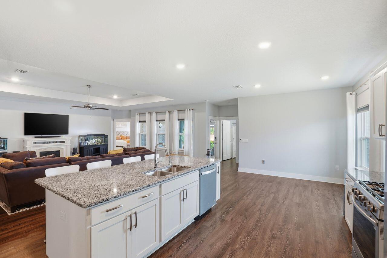 1102 Shoal River Drive