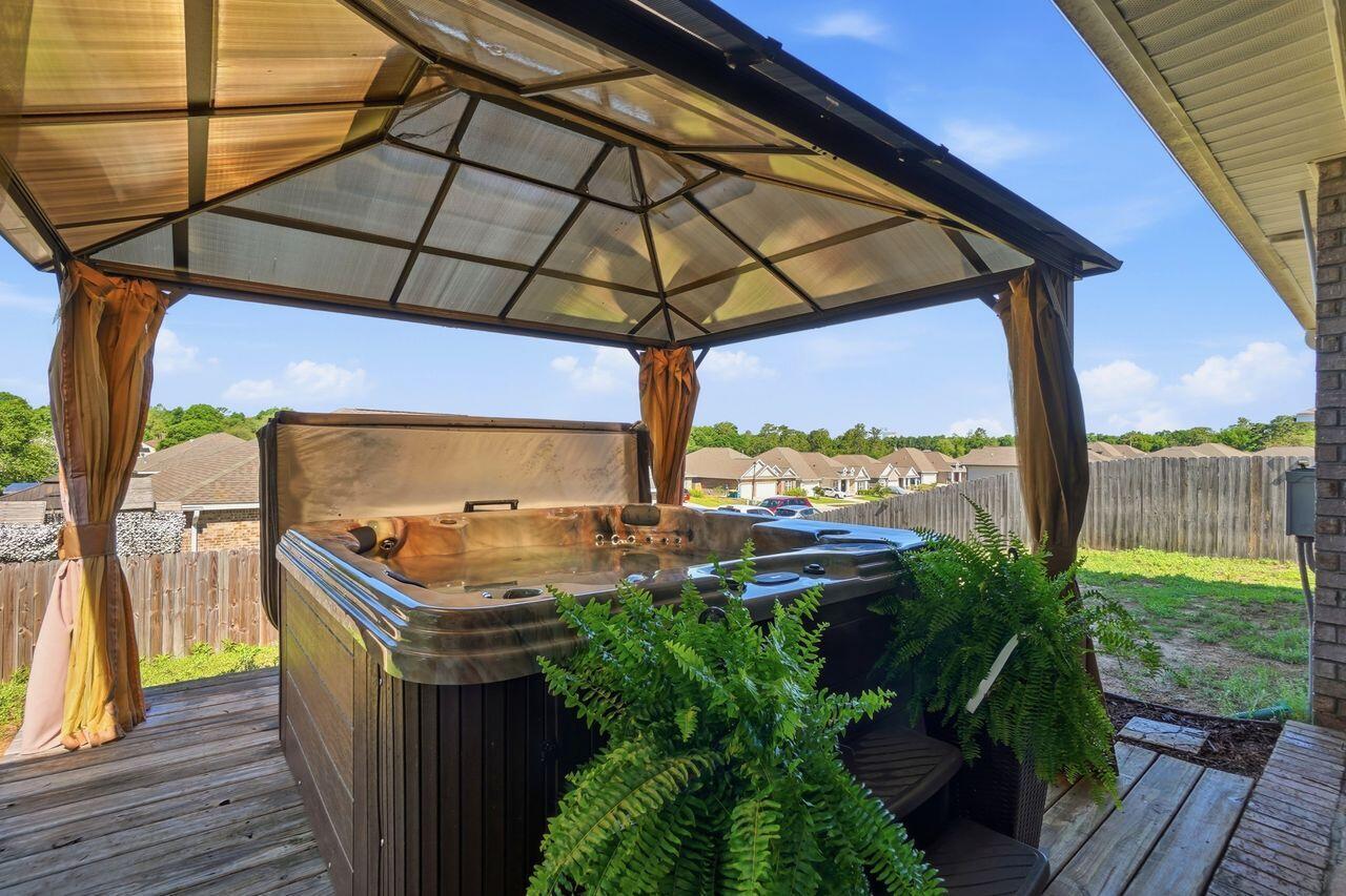 1102 Shoal River Drive