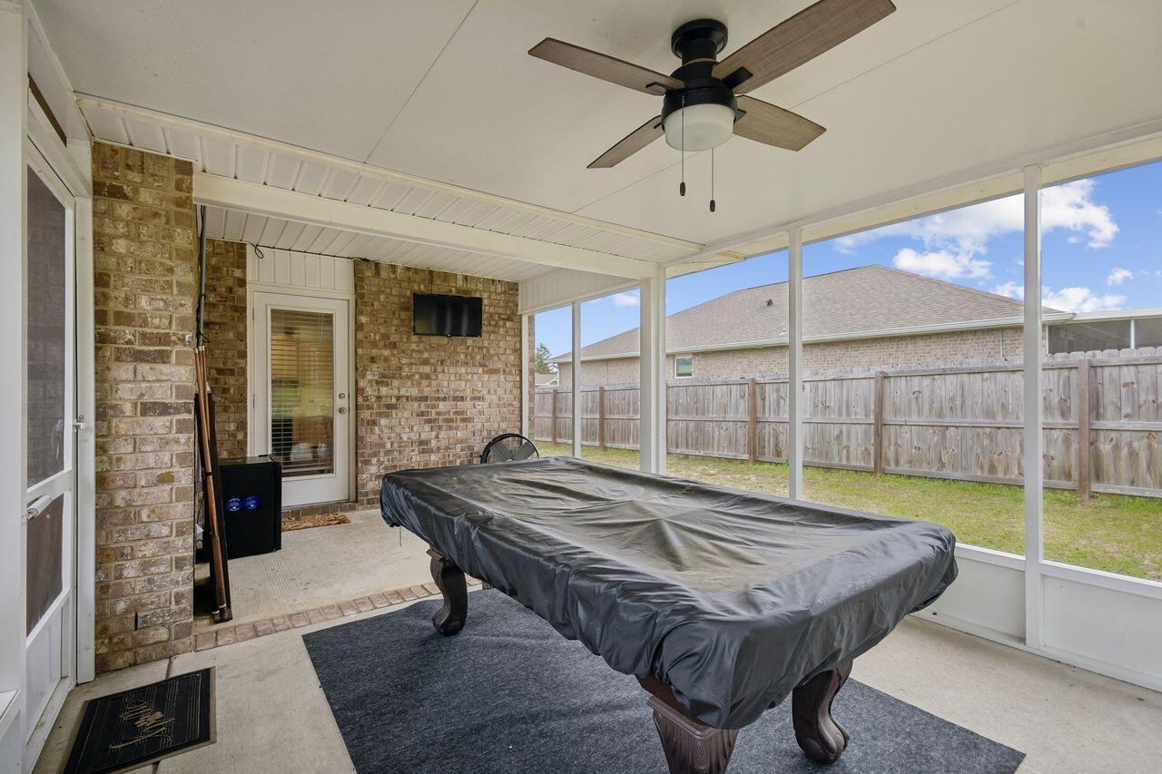 4656 Red Oak Drive