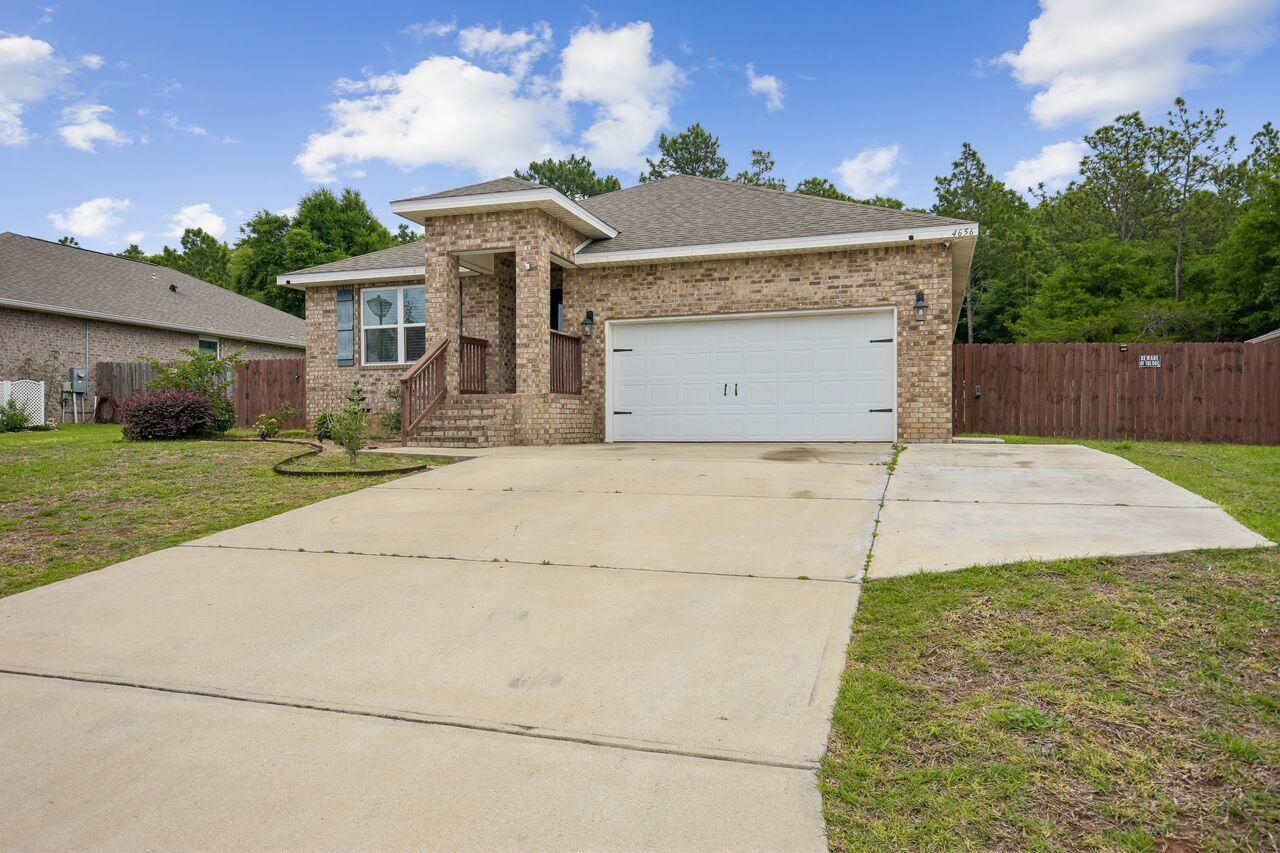 4656 Red Oak Drive