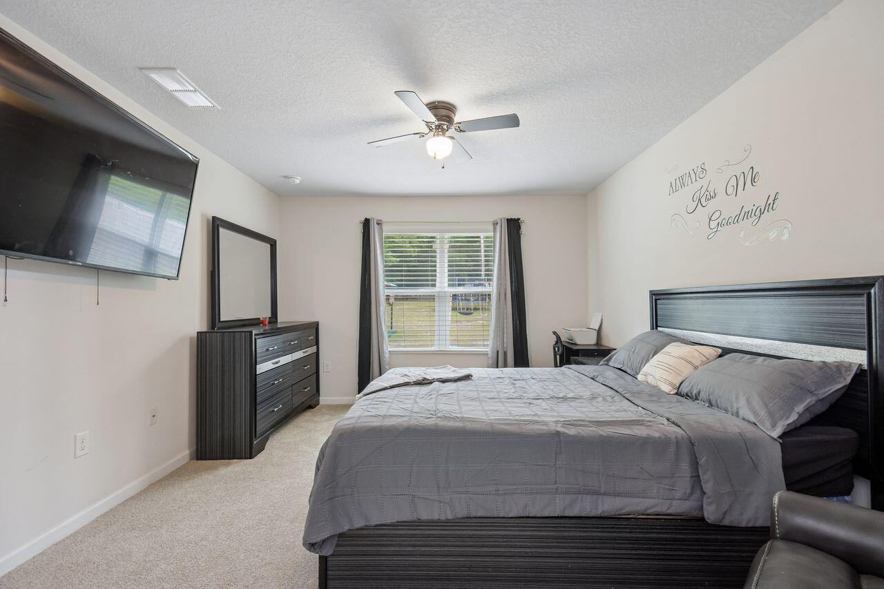 4656 Red Oak Drive