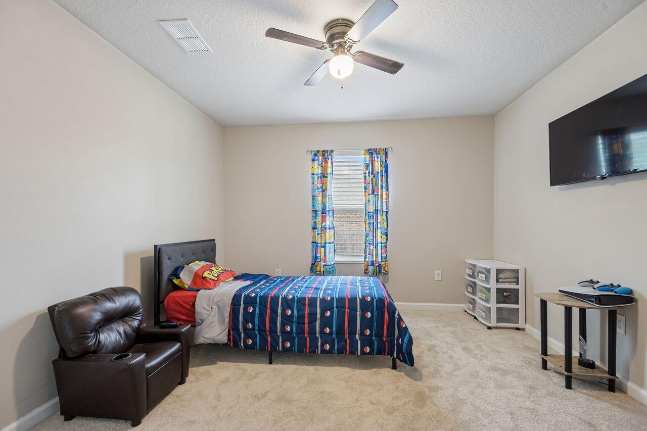 4656 Red Oak Drive