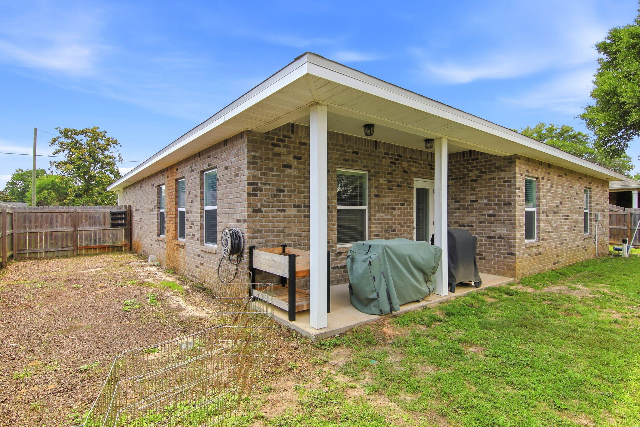 473 Sara Avenue