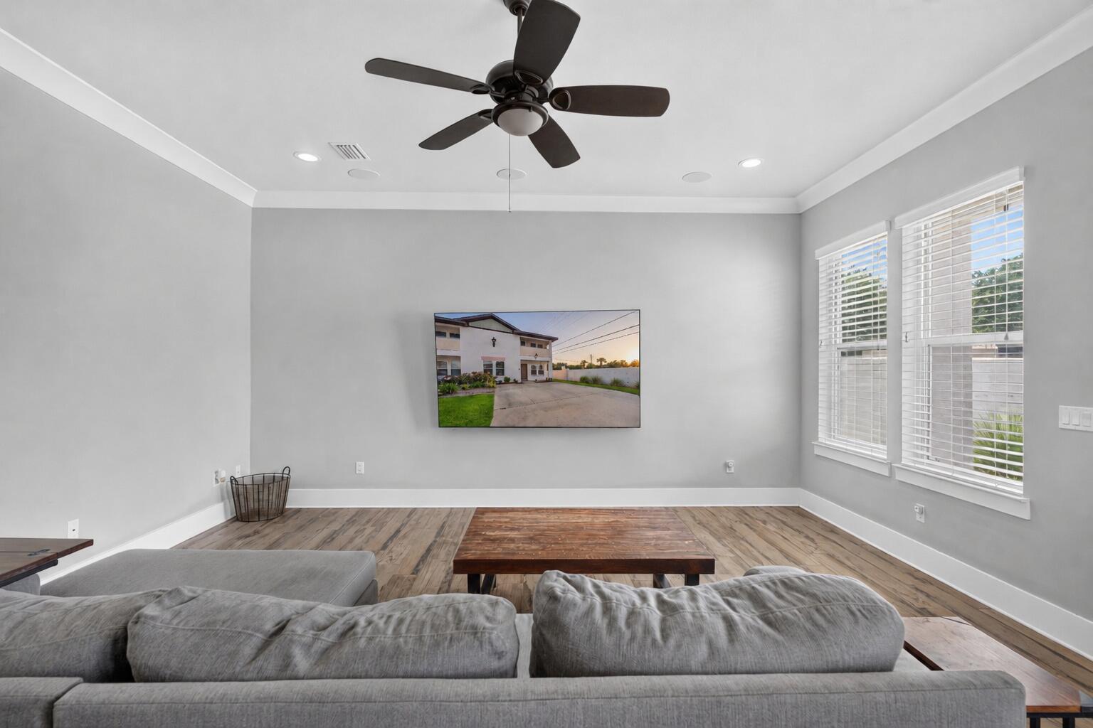995 Airport Road 1