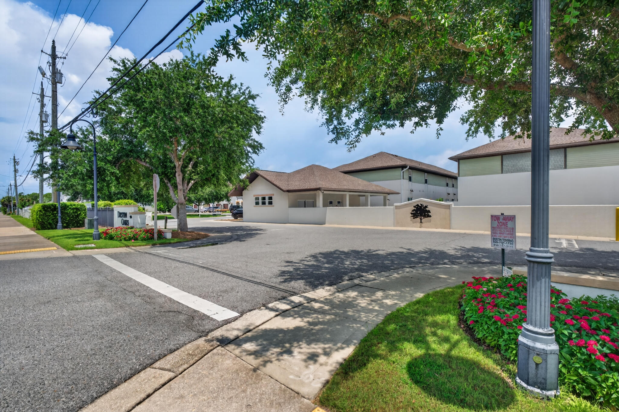 995 Airport Road 1