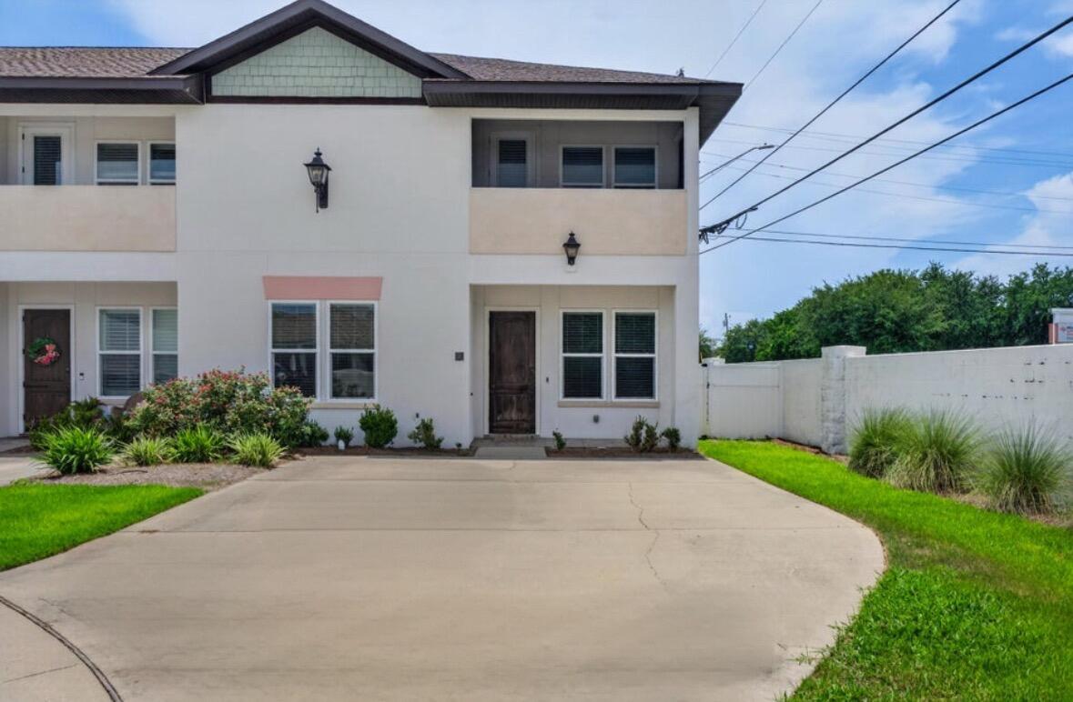 995 Airport Road 1