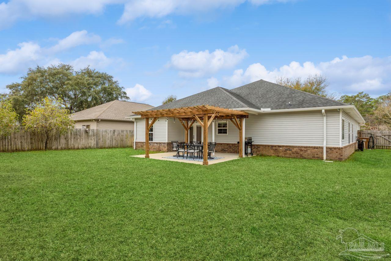 7626 Blackjack Cir