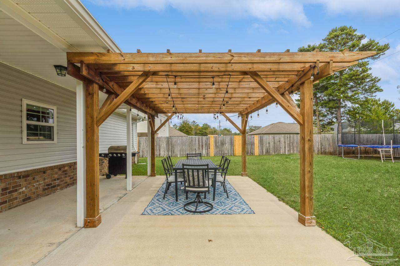 7626 Blackjack Cir
