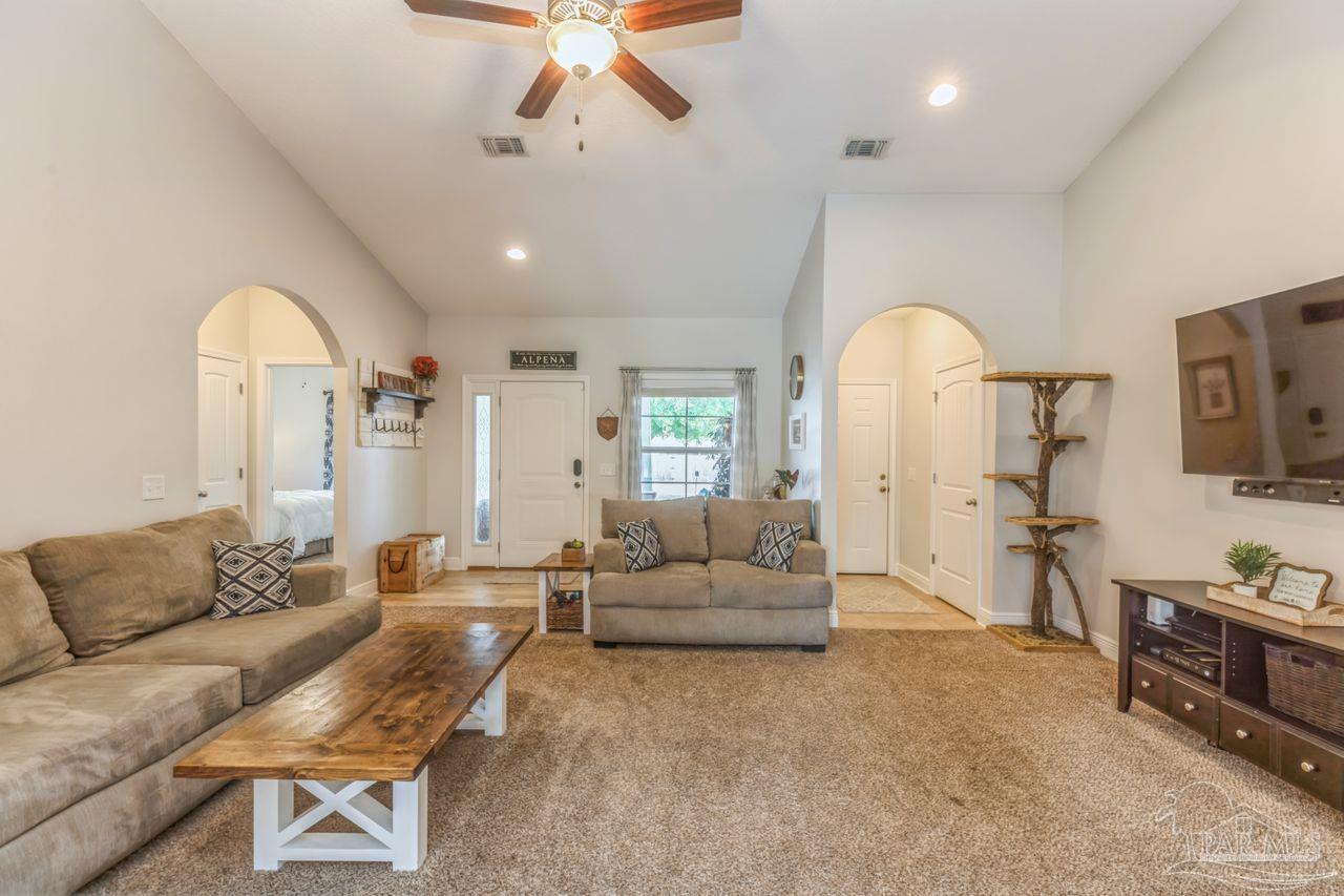 7626 Blackjack Cir