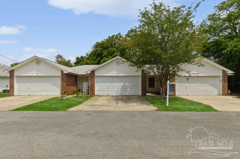1823 Cotton Tree Ct