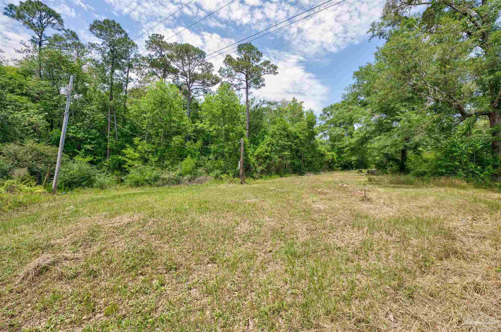 664 Phelps Rd