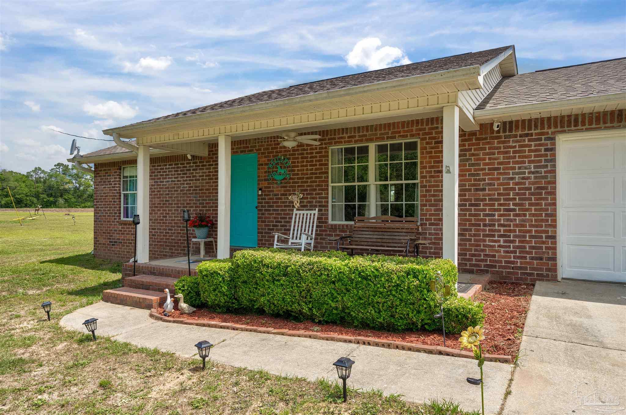 664 Phelps Rd
