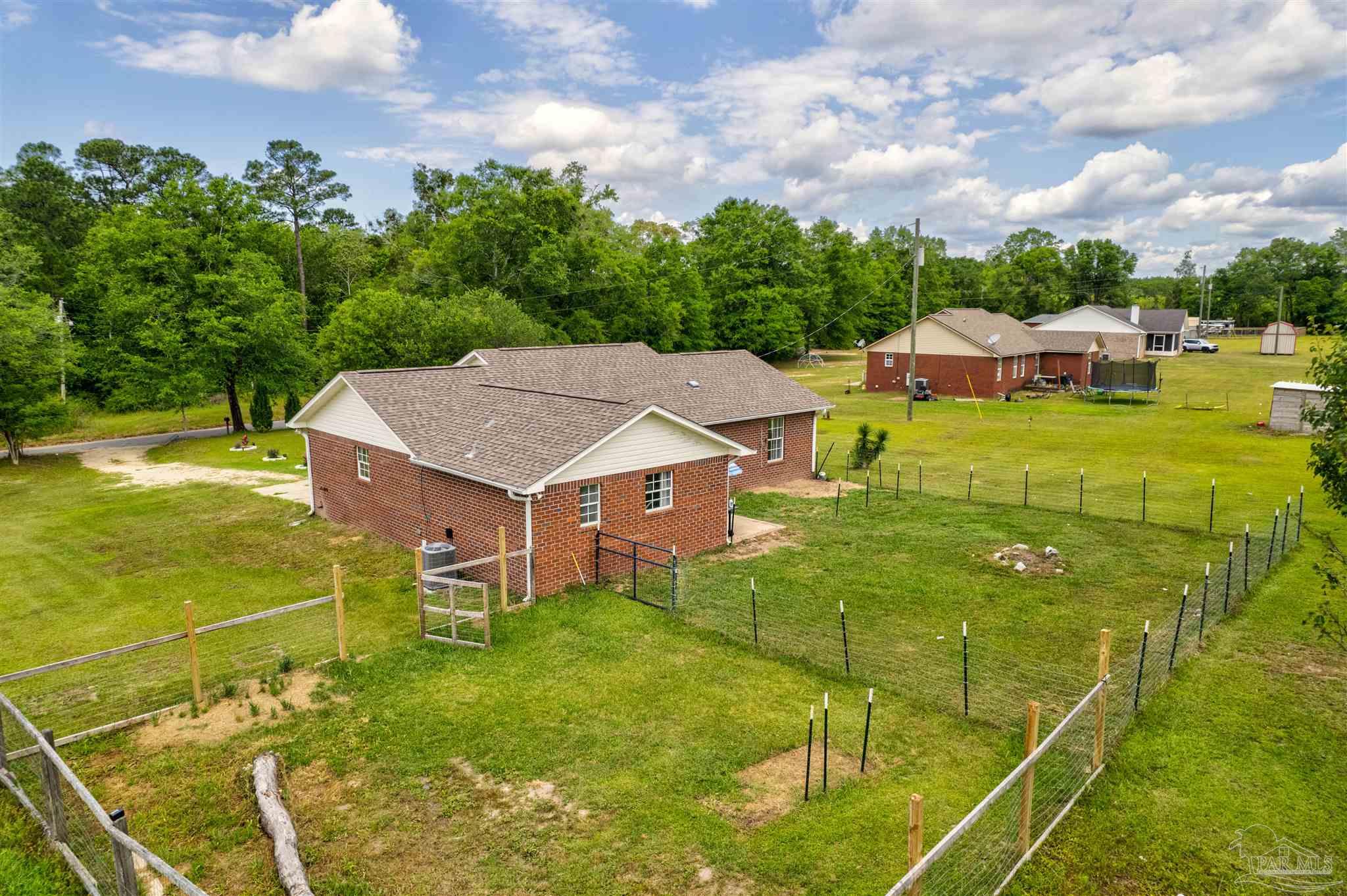 664 Phelps Rd