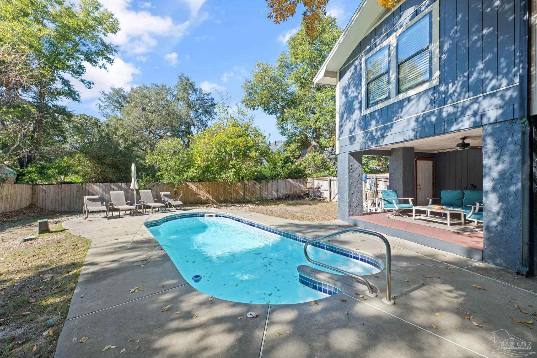 4003 Bay Pointe Dr