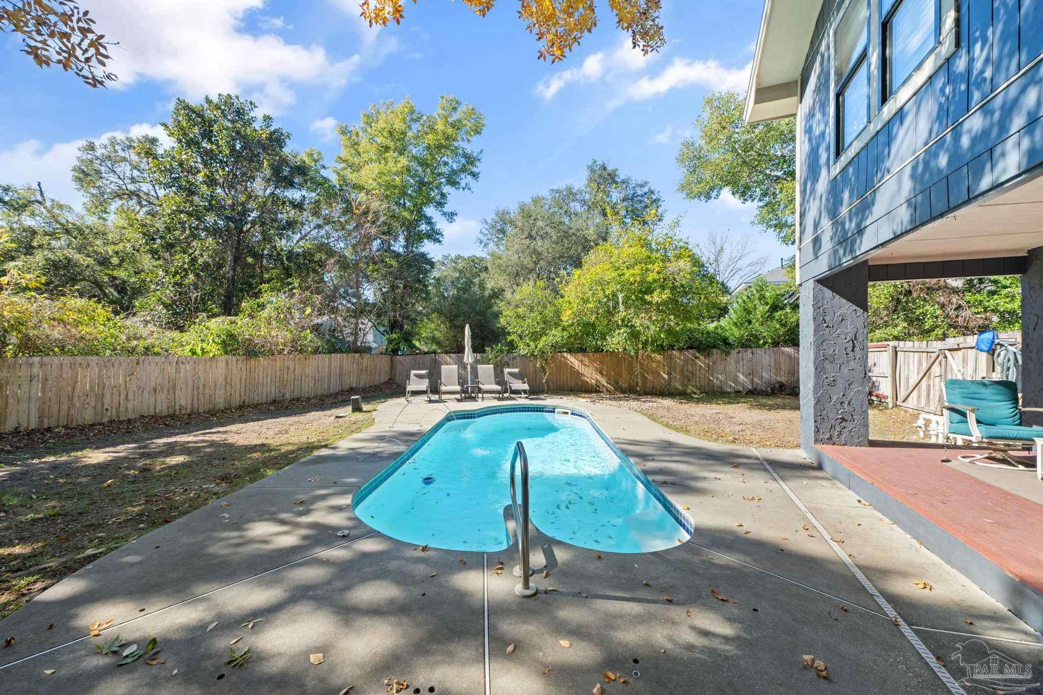4003 Bay Pointe Dr