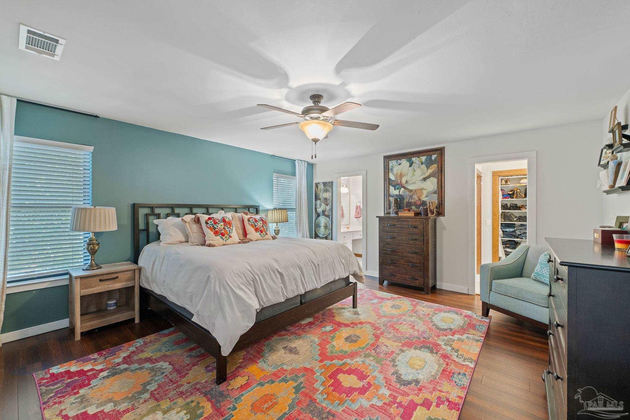 4003 Bay Pointe Dr