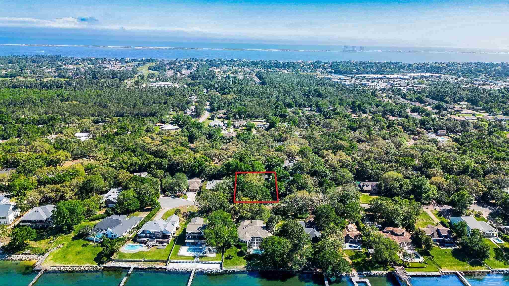 4003 Bay Pointe Dr