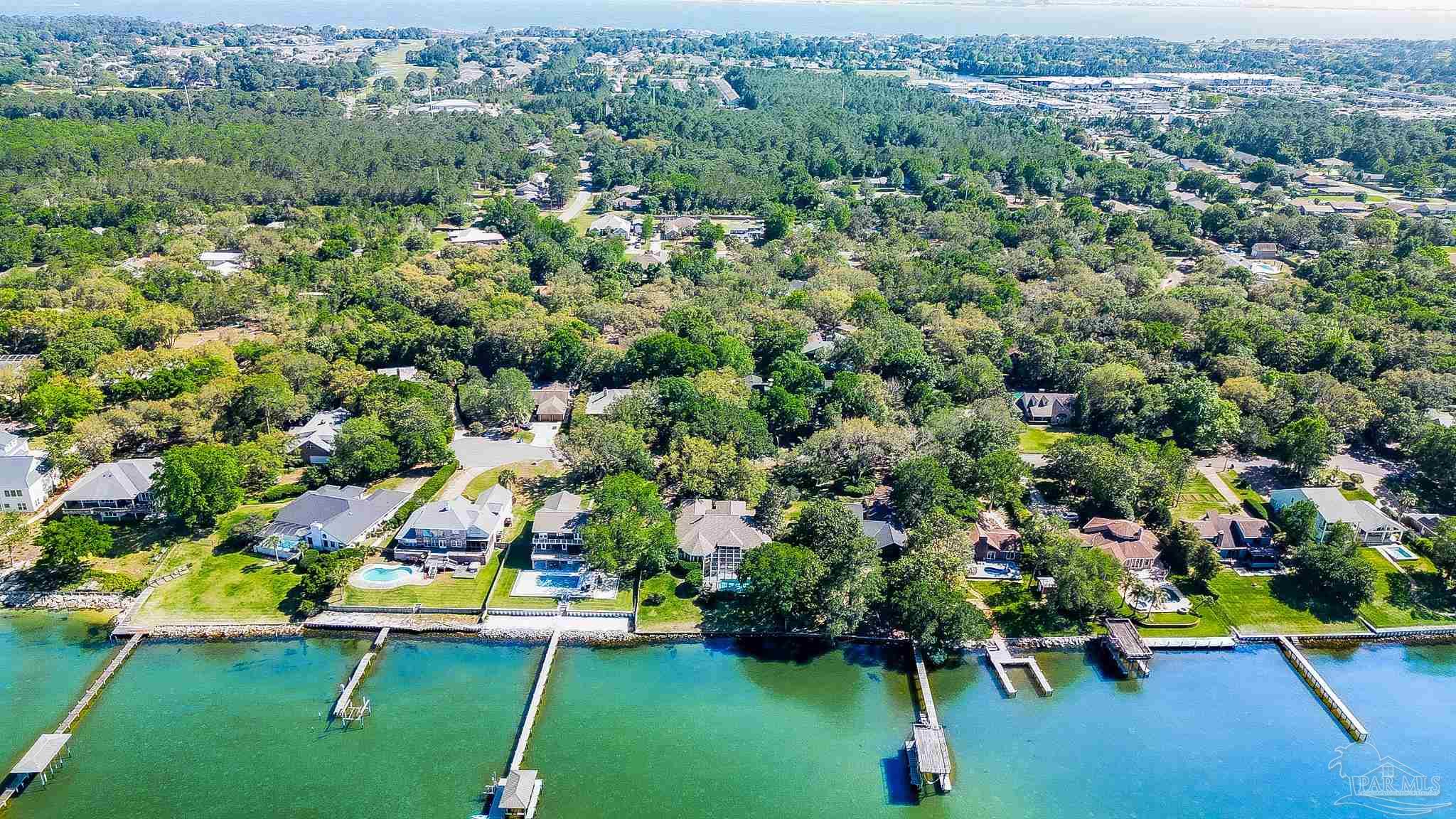 4003 Bay Pointe Dr