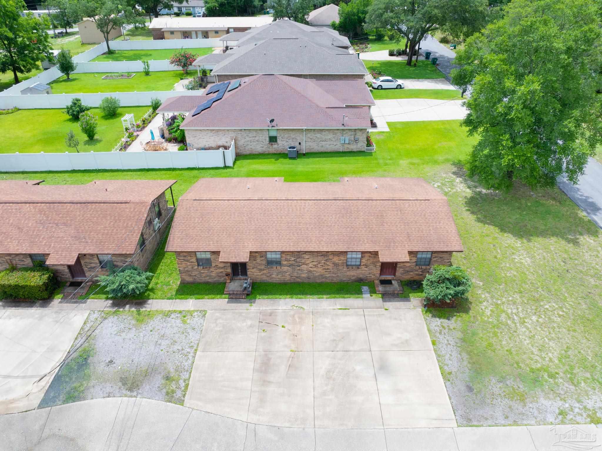 816 Lark St, Fo Lark Ave # 8 Unit: 5,6,7,8