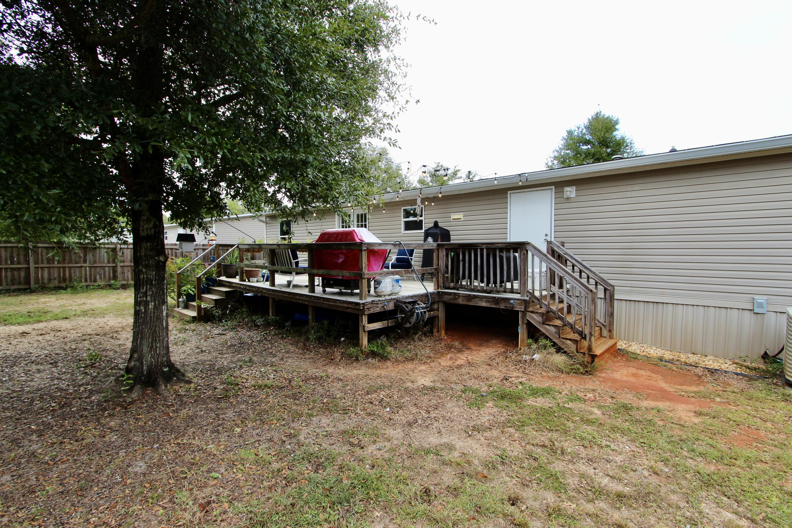 1512 Trotter Way