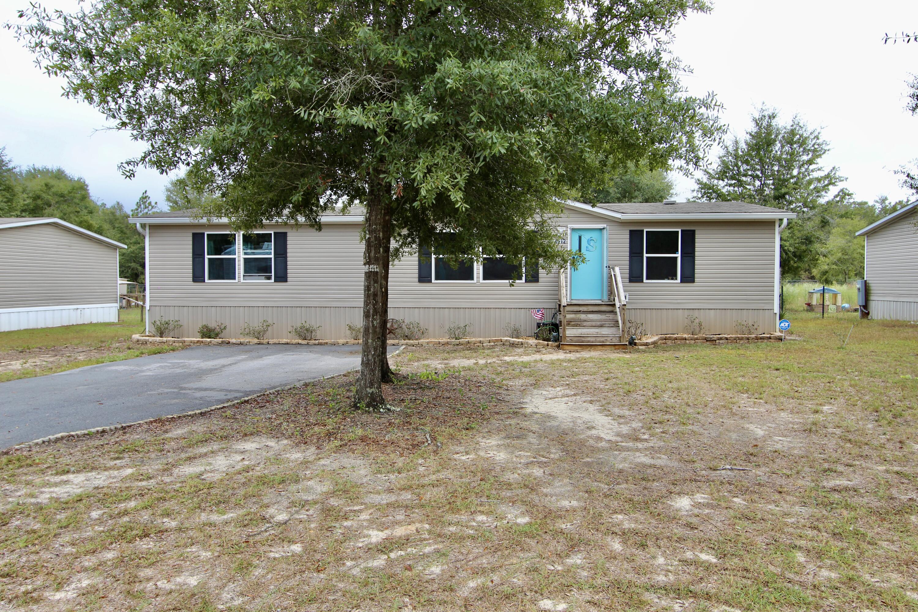 1512 Trotter Way