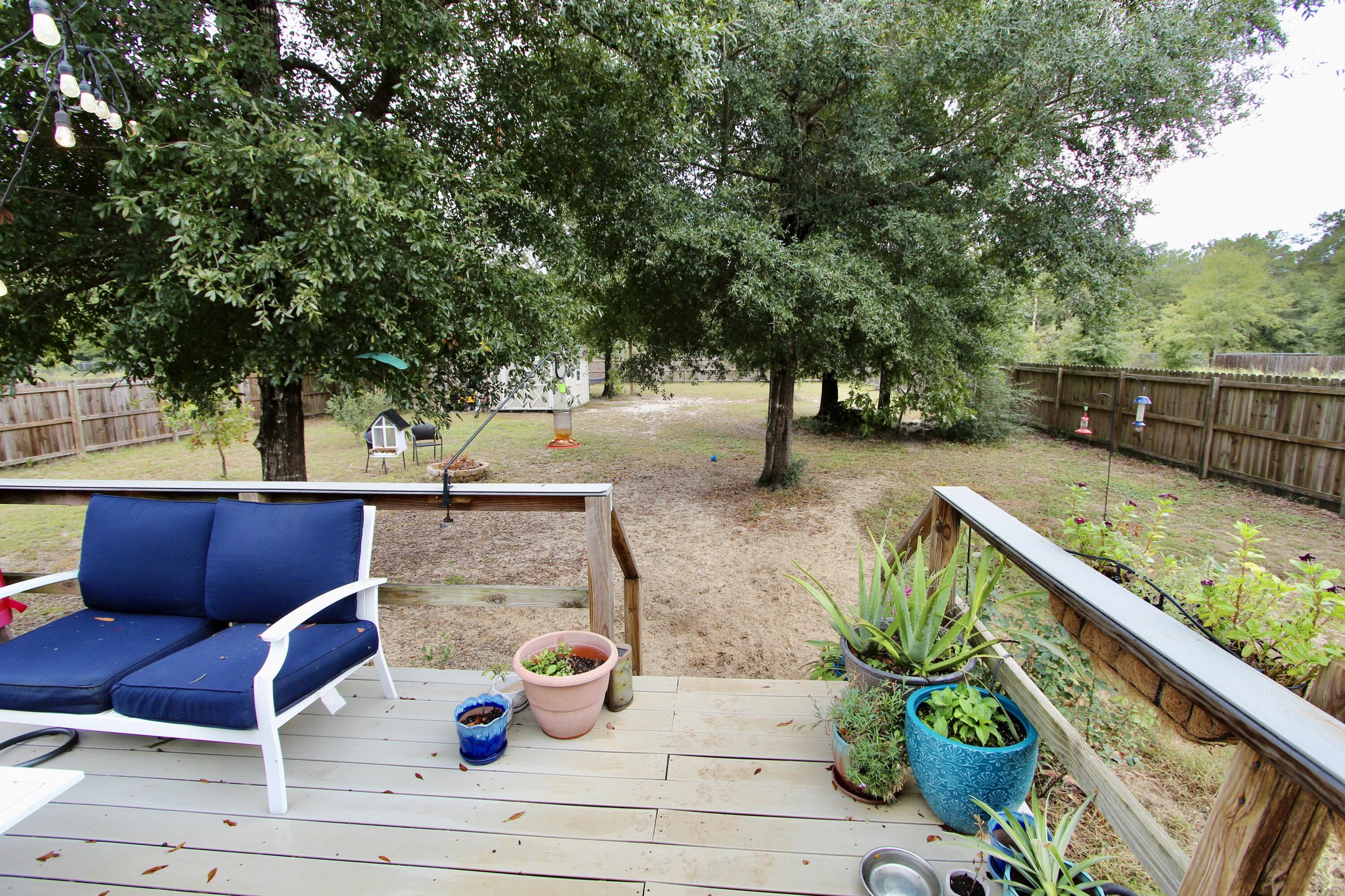 1512 Trotter Way