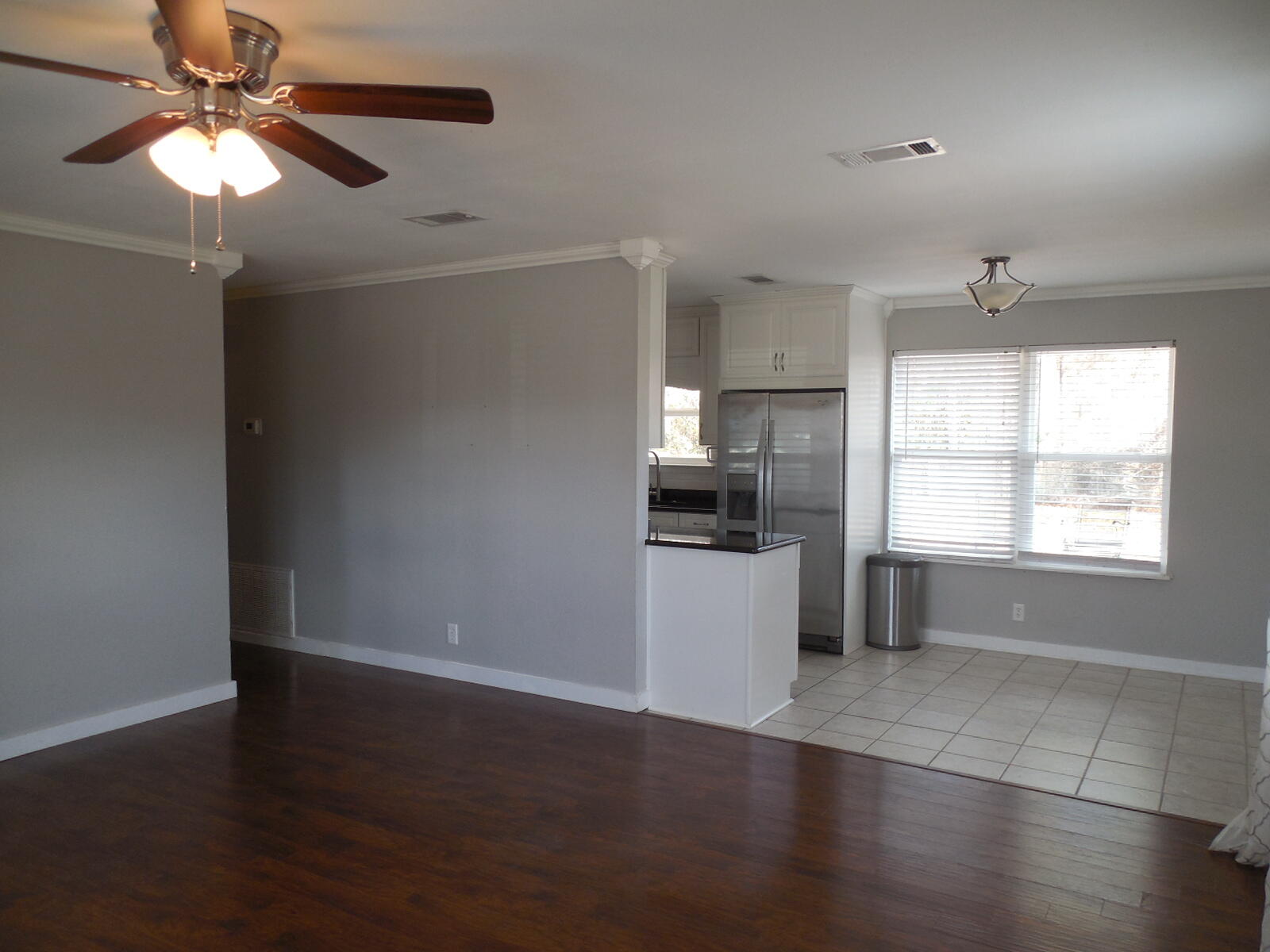 485 Woodfern Avenue