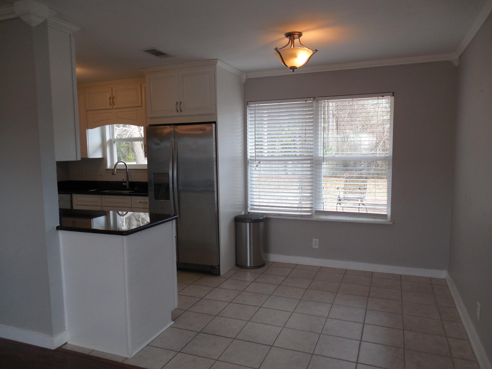 485 Woodfern Avenue