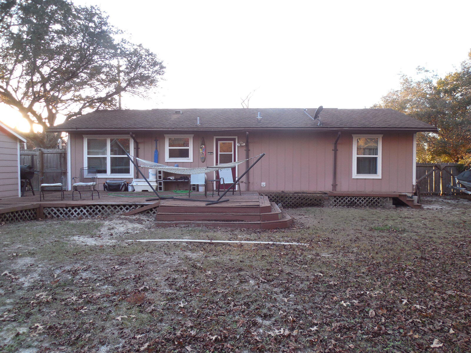 485 Woodfern Avenue