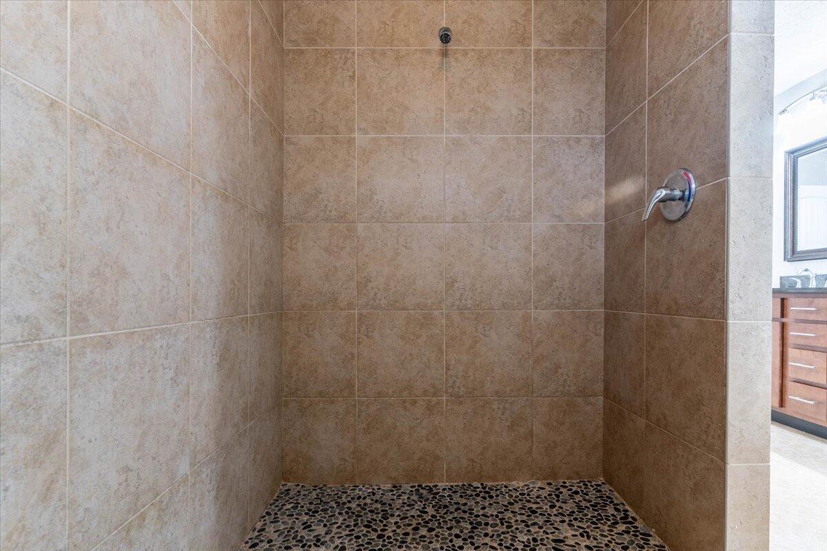 147 Old South Drive