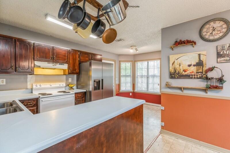 131 E Walker Circle