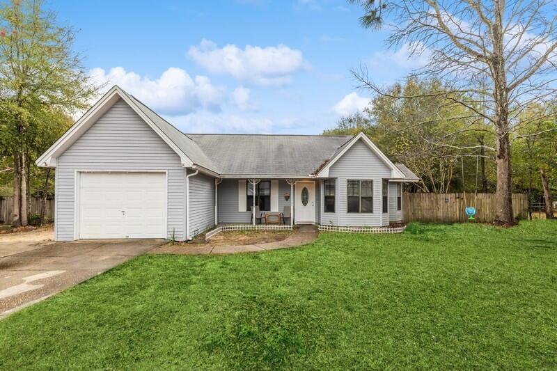 131 E Walker Circle