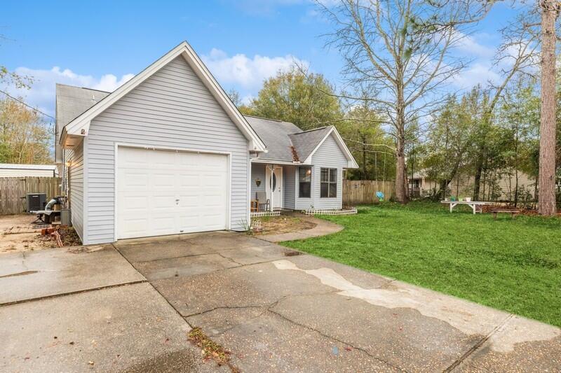 131 E Walker Circle