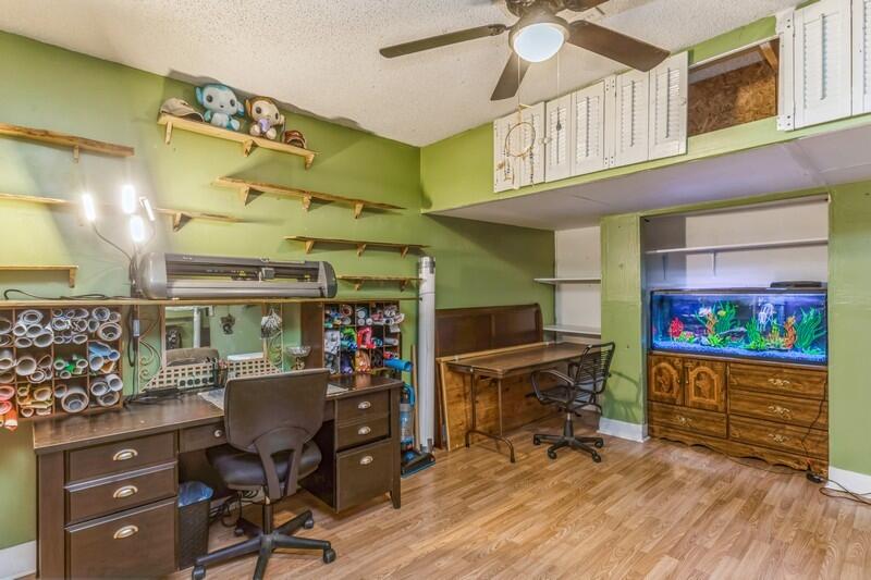 131 E Walker Circle