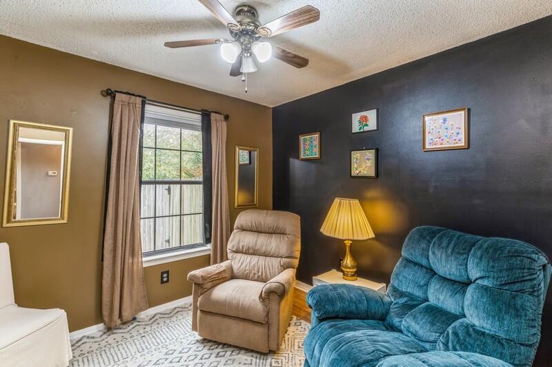131 E Walker Circle